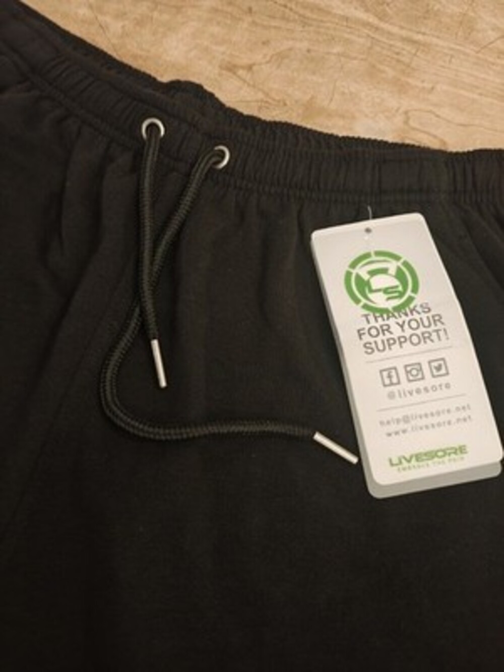 Livesore Embrace The Pain Men's Black Athletic Shorts  NWT Size XXL CrossFit Gym - Picture 3 of 7